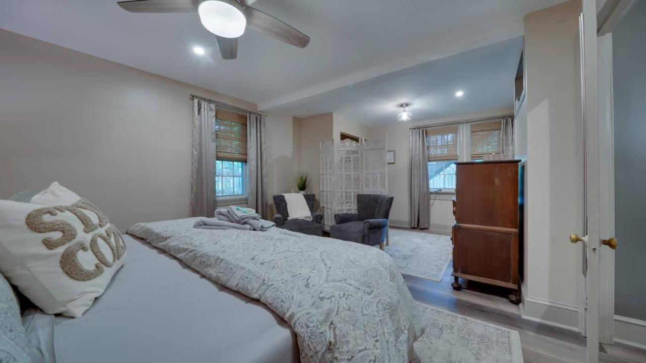 The Suite In A Historic Carriage House Кенет Скуеър Екстериор снимка